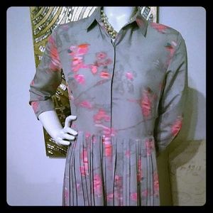 Banana Republic Gray Floral Dress 4P 4